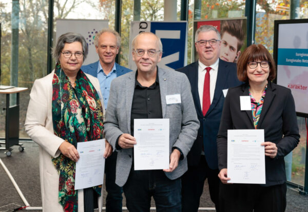 VIGO/Vincent van Gogh gaat structurele Nederlands-Duitse samenwerking aan in Euregionaal Netwerk Kinder- en Jeugdpsychiatrie